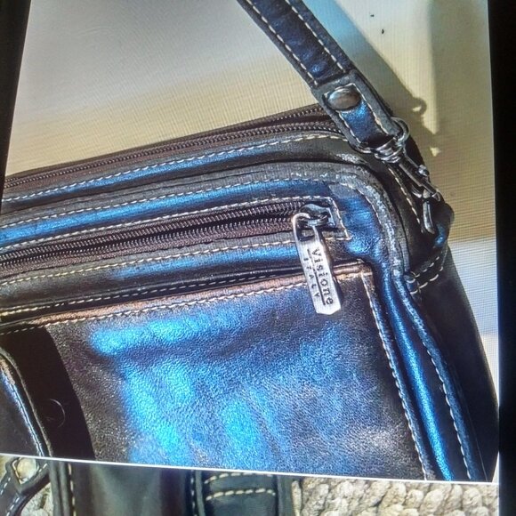 Black Italian designed shoulder bag - Picture 3 of 13